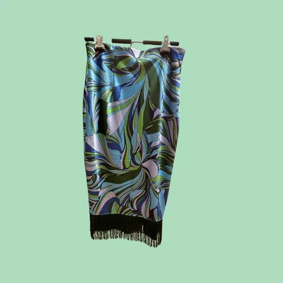 ❌SOLD❌NWT House of Harlow 1960 Top and Skirt Fringe Set Medium - Picture 12 of 16